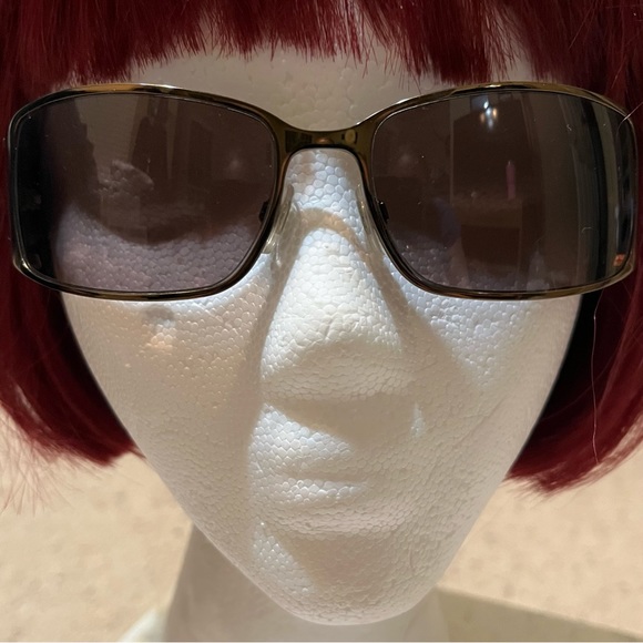 Dolce & Gabbana Vintage Sunglasses - Picture 6 of 15